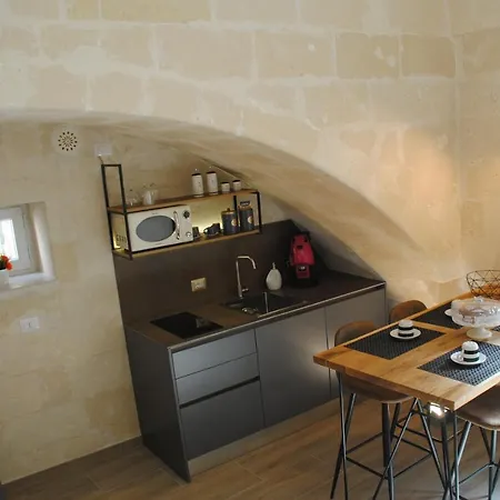 Labanca's La Perla Dei Sassi Matera