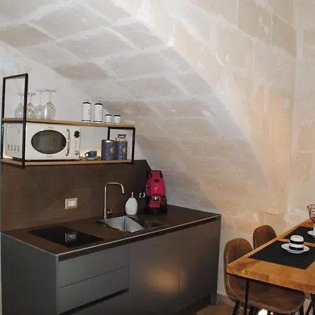Labanca's La Perla Dei Sassi Matera
