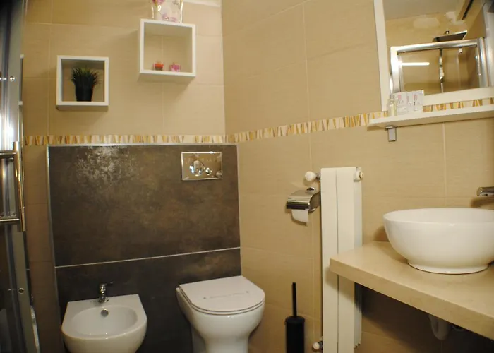 Labanca's La Perla Dei Sassi *