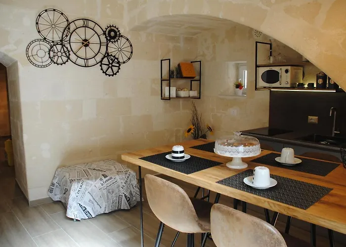 Labanca's La Perla Dei Sassi