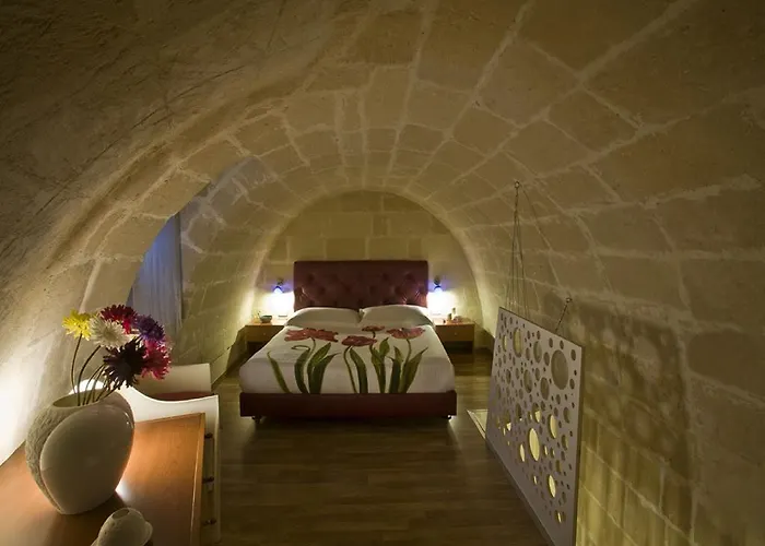 Labanca's La Perla Dei Sassi